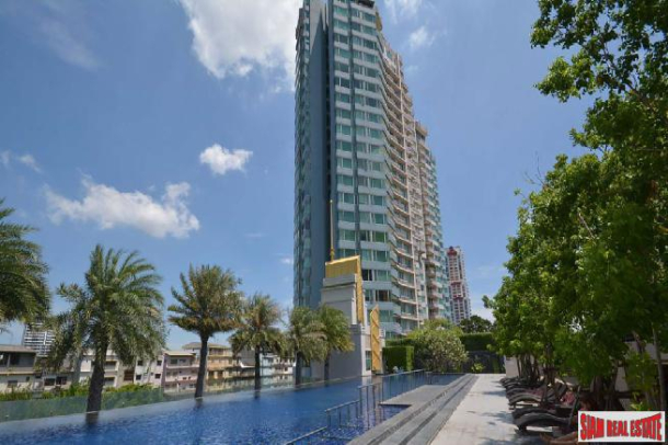 3 Bed, 3 Bath, ApartmentFor Sale, Silom, Bangkok