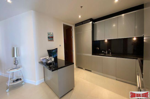 3 Bed, 2 Bath, ApartmentFor Sale, Naklua, Chonburi