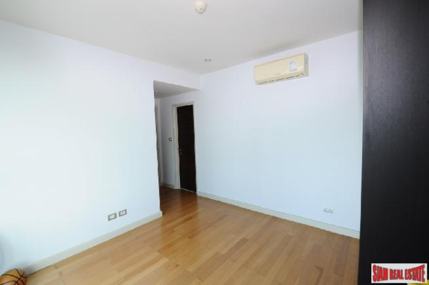 3 Bed, 3 Bath, ApartmentFor Sale, Saphan Tak Sin, Bangkok