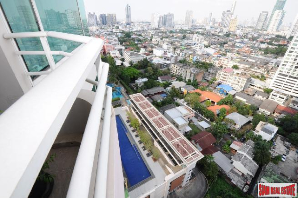 3 Bed, 3 Bath, ApartmentFor Sale, Saphan Tak Sin, Bangkok