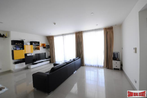 3 Bed, 3 Bath, ApartmentFor Sale, Saphan Tak Sin, Bangkok