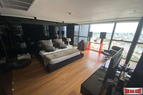 1 Bed, 1 Bath, ApartmentFor Sale, Silom, Bangkok