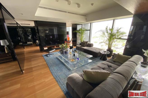 1 Bed, 1 Bath, ApartmentFor Sale, Silom, Bangkok