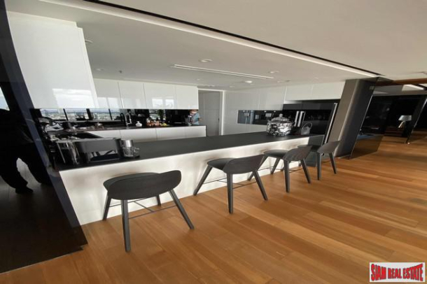 1 Bed, 1 Bath, ApartmentFor Sale, Silom, Bangkok