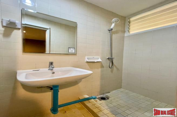 3 Bed, 3 Bath, ApartmentFor Sale, Saphan Tak Sin, Bangkok 3 Bed, 3 Bath, ApartmentFor Sale, Saphan Tak Sin, Bangkok