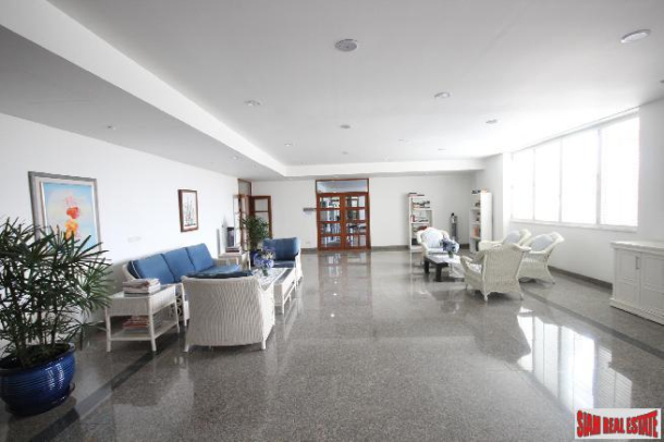 3 Bed, 3 Bath, ApartmentFor Sale, Ekkamai, Bangkok 3 Bed, 3 Bath, ApartmentFor Sale, Ekkamai, Bangkok