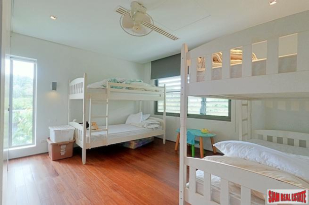 3 Bed, 3 Bath, ApartmentFor Sale, Ao Yamoo, Phuket 3 Bed, 3 Bath, ApartmentFor Sale, Ao Yamoo, Phuket