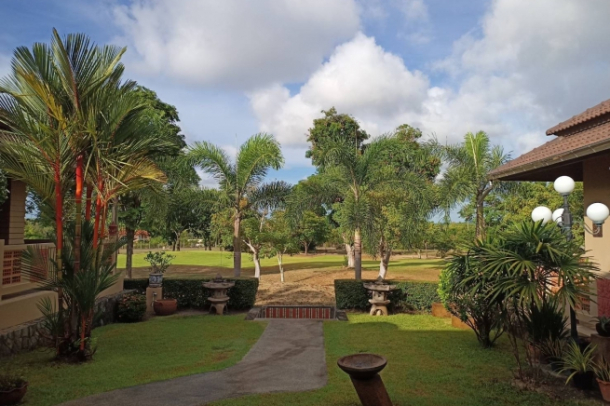 3 Bed, 5 Bath, HouseFor Sale, East Pattaya, Chonburi 3 Bed, 5 Bath, HouseFor Sale, East Pattaya, Chonburi