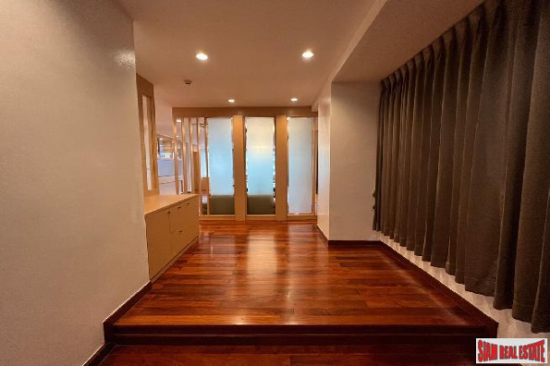 3 Bed, 2 Bath, ApartmentFor Sale, Phrom Phong, Bangkok