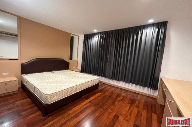 3 Bed, 2 Bath, ApartmentFor Sale, Phrom Phong, Bangkok