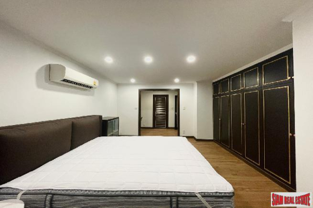 3 Bed, 2 Bath, ApartmentFor Sale, Phrom Phong, Bangkok