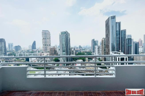 3 Bed, 2 Bath, ApartmentFor Sale, Phrom Phong, Bangkok