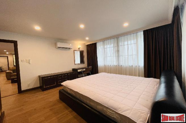 3 Bed, 2 Bath, ApartmentFor Sale, Phrom Phong, Bangkok