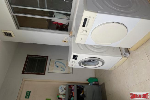 3 Bed, 3 Bath, ApartmentFor Sale, Ekkamai, Bangkok