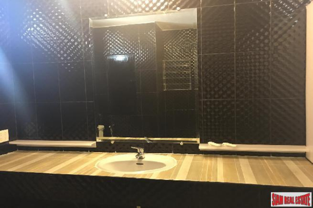 5 Bed, 6 Bath, ApartmentFor Sale, Ekkamai, Bangkok