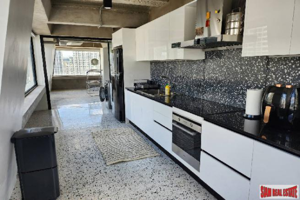 3 Bed, 3 Bath, ApartmentFor Sale, Chong Nonsi, Bangkok