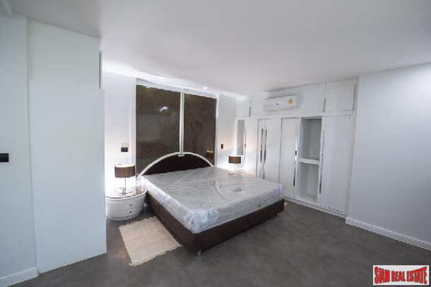 3 Bed, 3 Bath, ApartmentFor Sale, Phrom Phong, Bangkok