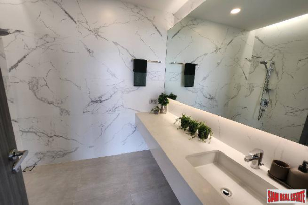 2 Bed, 2 Bath, ApartmentFor Sale, Phra Khanong, Bangkok