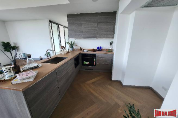 2 Bed, 2 Bath, ApartmentFor Sale, Phra Khanong, Bangkok