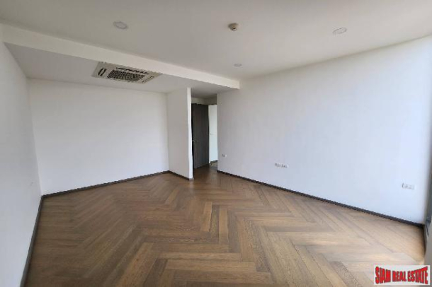 2 Bed, 2 Bath, ApartmentFor Sale, Phra Khanong, Bangkok