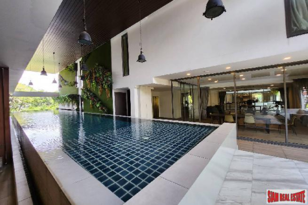 2 Bed, 2 Bath, ApartmentFor Sale, Phra Khanong, Bangkok