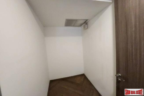 2 Bed, 3 Bath, ApartmentFor Sale, Phra Khanong, Bangkok