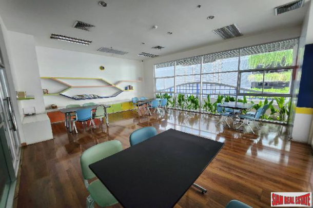 2 Bed, 2 Bath, ApartmentFor Sale, Sathon, Bangkok