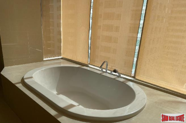 3 Bed, 1 Bath, ApartmentFor Sale, Phrom Phong, Bangkok