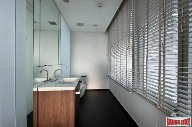 2 Bed, 2 Bath, ApartmentFor Sale, Ratchadamri, Bangkok