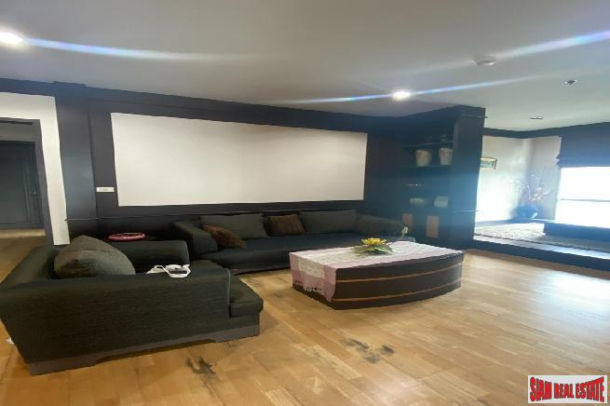 2 Bed, 2 Bath, ApartmentFor Sale, Krung Thonburi, Bangkok