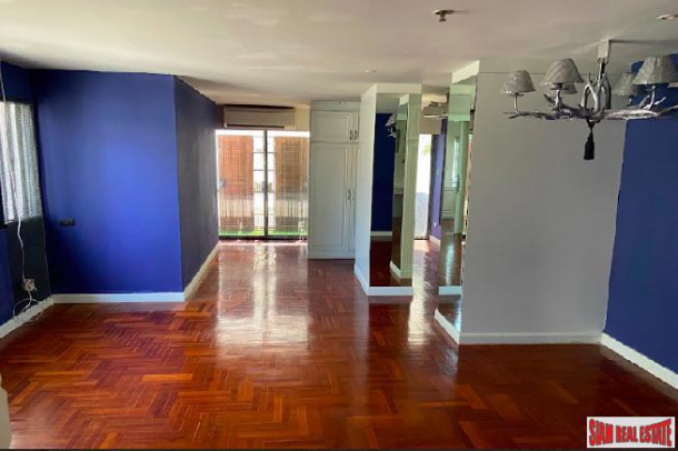 3 Bed, 4 Bath, ApartmentFor Sale, Lumphini, Bangkok