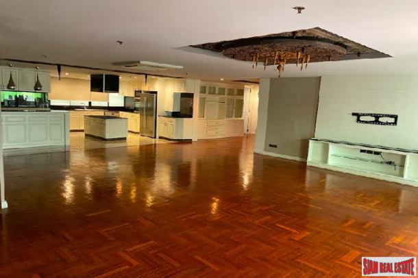 3 Bed, 4 Bath, ApartmentFor Sale, Lumphini, Bangkok