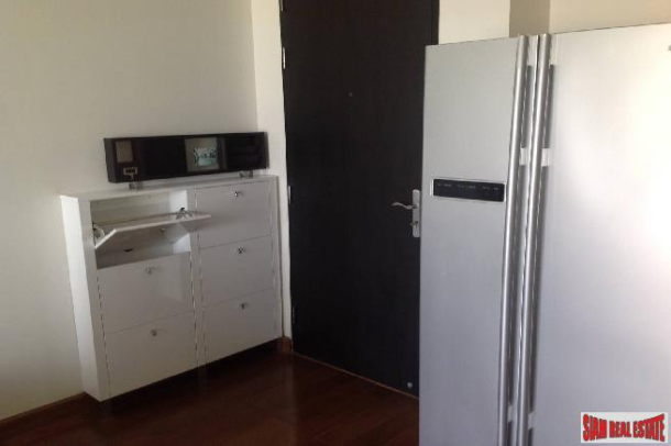 1 Bed, 1 Bath, ApartmentFor Sale, Chit Lom, Bangkok