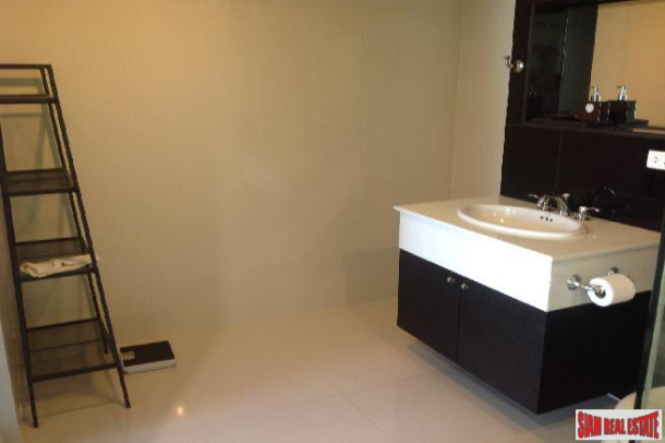 1 Bed, 1 Bath, ApartmentFor Sale, Chit Lom, Bangkok