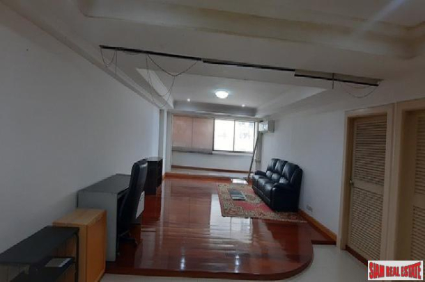 2 Bath, ApartmentFor Sale, Chong Nonsi, Bangkok