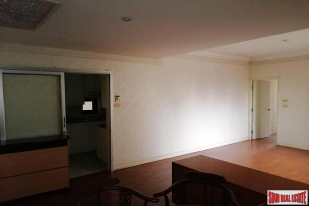 3 Bed, 3 Bath, ApartmentFor Sale, Chong Nonsi, Bangkok