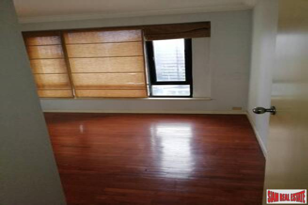 3 Bed, 3 Bath, ApartmentFor Sale, Chong Nonsi, Bangkok