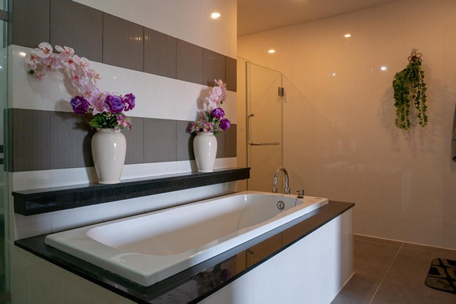 2 Bed, 2 Bath, ApartmentFor Sale, Patong, Phuket