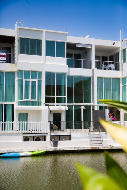 3 Bed, 4 Bath, HouseFor Sale, Boat Lagoon, Phuket