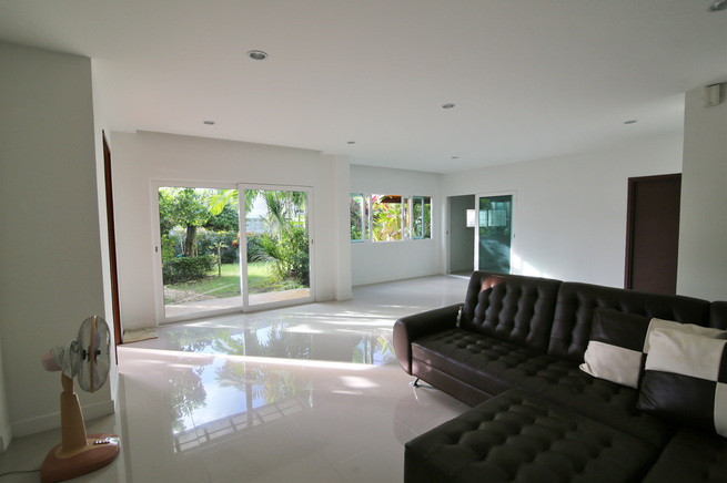 3 Bed, 3 Bath, HouseFor Sale, By Pass, Phuket 3 Bed, 3 Bath, HouseFor Sale, By Pass, Phuket