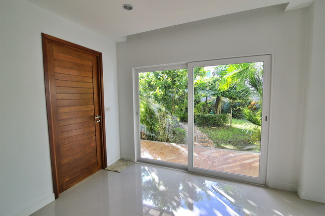 3 Bed, 3 Bath, HouseFor Sale, By Pass, Phuket 3 Bed, 3 Bath, HouseFor Sale, By Pass, Phuket