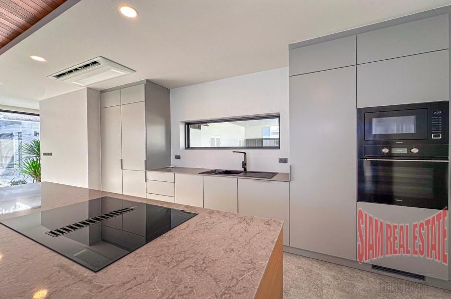 4 Bed, 4 Bath, HouseFor Sale, Rawai, Phuket 4 Bed, 4 Bath, HouseFor Sale, Rawai, Phuket