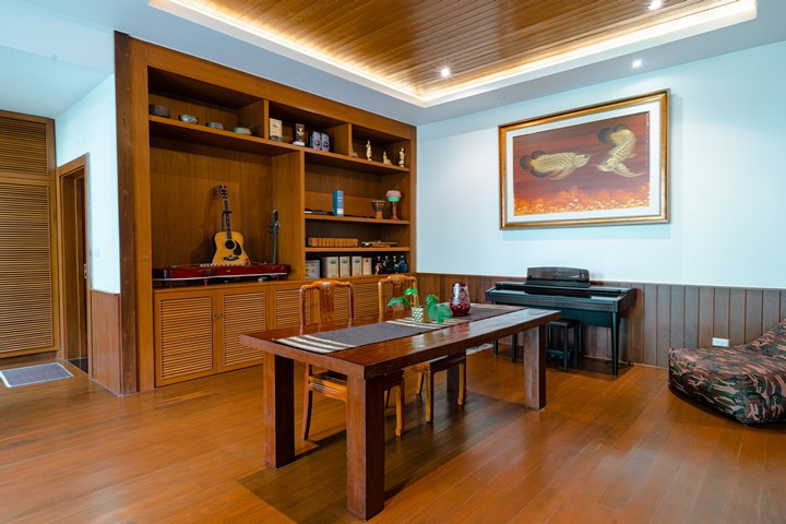4 Bed, 5 Bath, HouseFor Sale, Surin Beach, Phuket 4 Bed, 5 Bath, HouseFor Sale, Surin Beach, Phuket