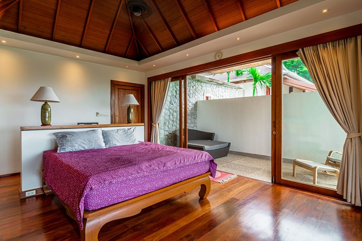 4 Bed, 5 Bath, HouseFor Sale, Surin Beach, Phuket 4 Bed, 5 Bath, HouseFor Sale, Surin Beach, Phuket