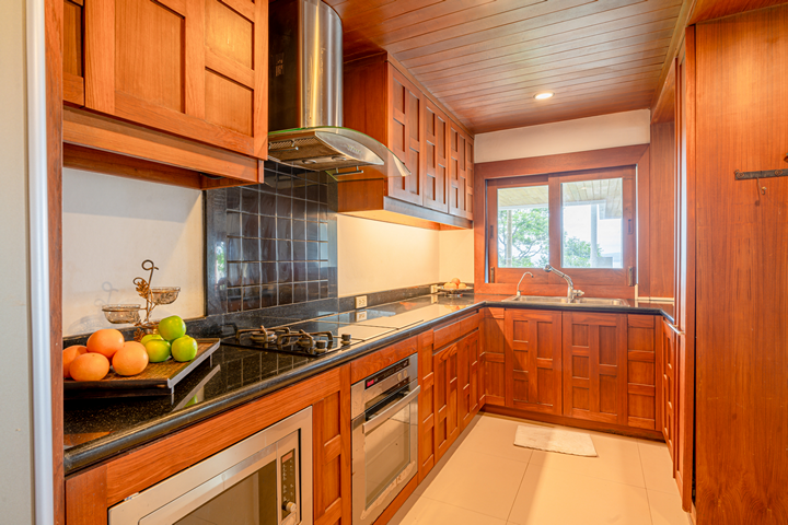 4 Bed, 4 Bath, HouseFor Sale, Surin Beach, Phuket 4 Bed, 4 Bath, HouseFor Sale, Surin Beach, Phuket