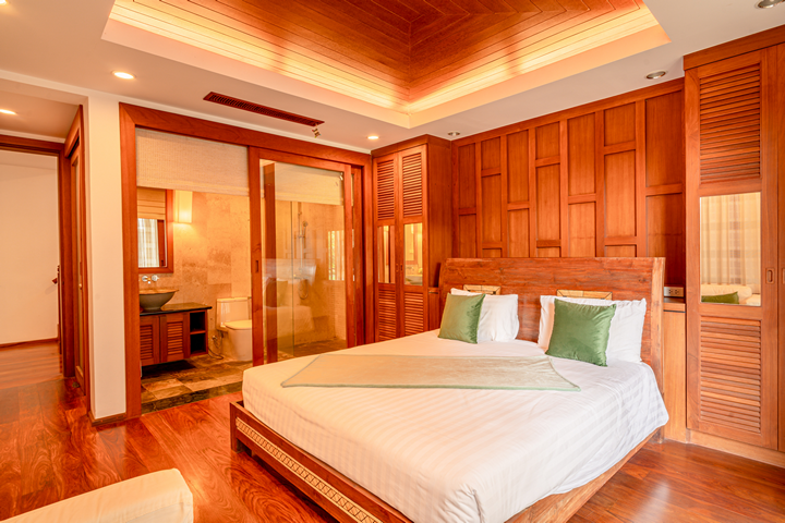 4 Bed, 4 Bath, HouseFor Sale, Surin Beach, Phuket 4 Bed, 4 Bath, HouseFor Sale, Surin Beach, Phuket