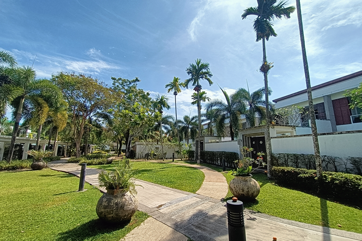 4 Bed, 4 Bath, ApartmentFor Sale, Bang Tao, Phuket