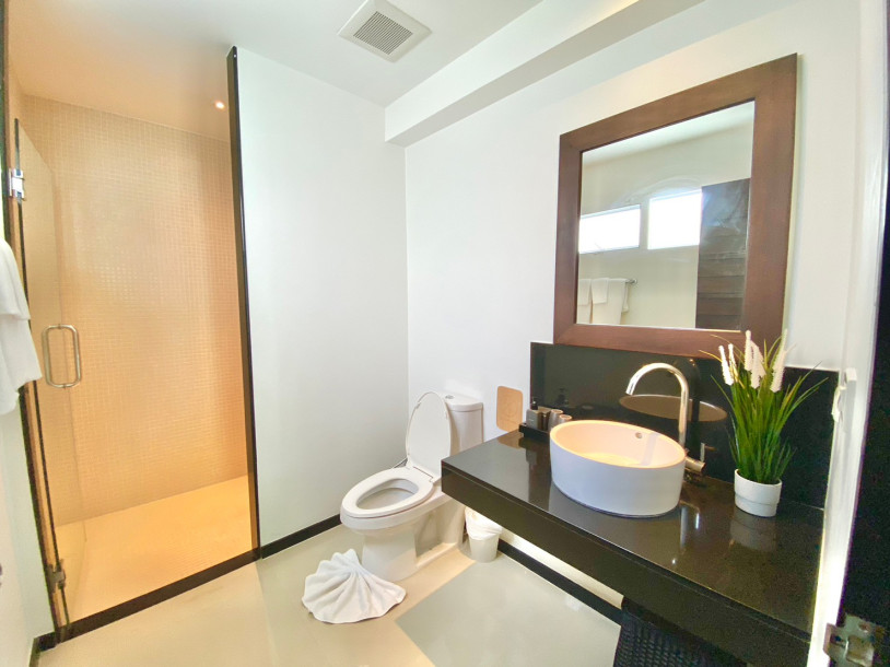 4 Bed, 4 Bath, ApartmentFor Sale, Bang Tao, Phuket