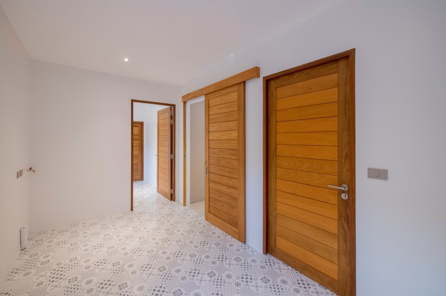 3 Bed, 4 Bath, HouseFor Sale, Cherng Talay, Phuket