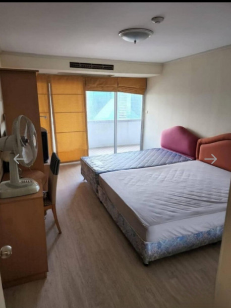 3 Bed, 2 Bath, ApartmentFor Sale, Ratchadaphisek, Bangkok